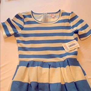 NWT LulaRoe Amelia
